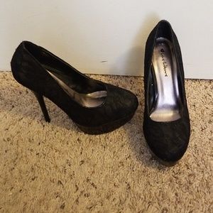 Black Crepe Laced Stilettos